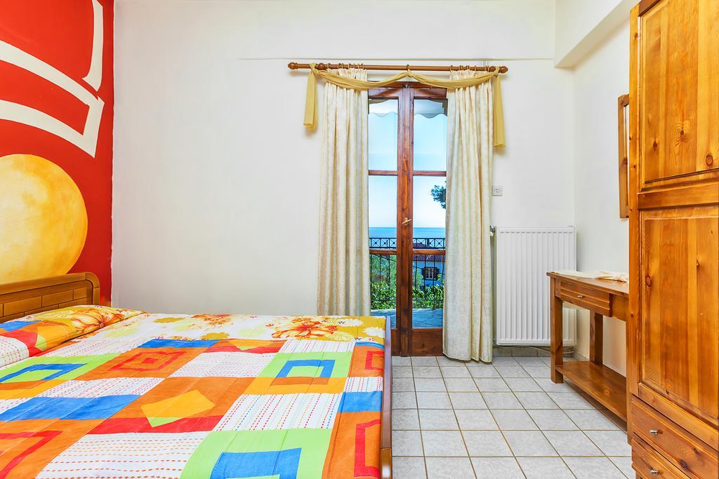 Xenios Loutra Village Karnagio Exteriör bild